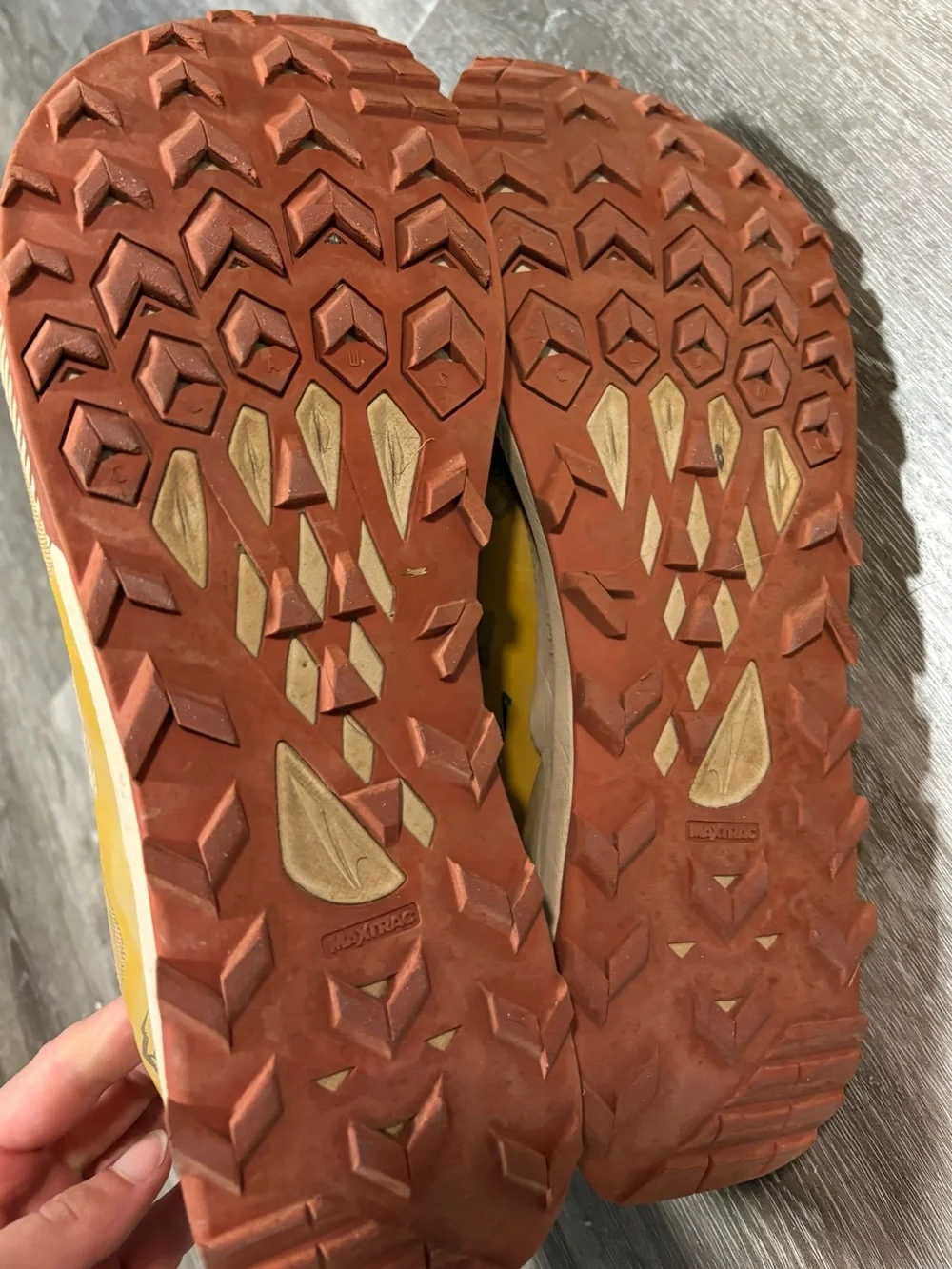 Altra men trail